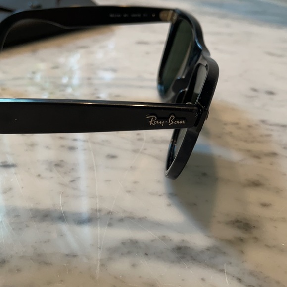 Original ray ban wayfer sunnies - Picture 2 of 4